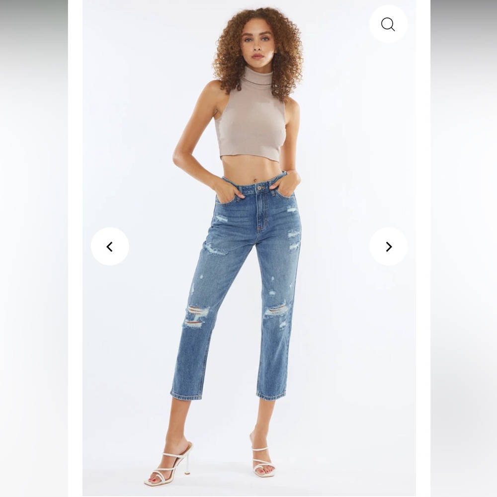 2/$25 💙 Kancan Bobbie High Rise Straight Leg Crop Jeans